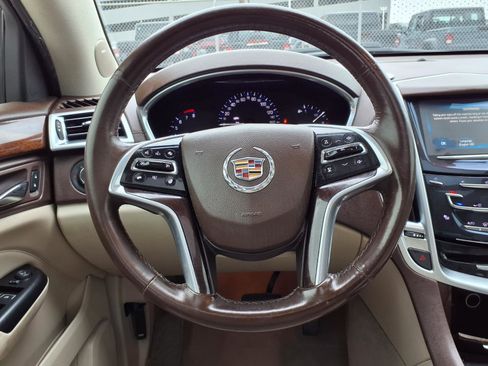 Used 2016 Cadillac SRX Luxury w/ Driver Awareness Package FWD image 12