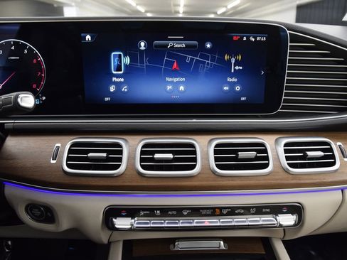 Certified 2025 Mercedes-Benz GLE 450 4MATIC w/ AMG Line Exterior image 27