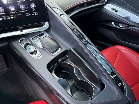 Used 2020 Chevrolet Corvette Stingray Coupe w/ Z51 Performance Package image 23