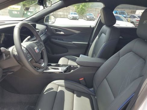 New 2026 Buick Envista Sport Touring w/ Convenience I Package FWD image 18