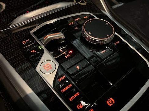 New 2026 BMW X6 xDrive40i w/ Climate Comfort Package image 20