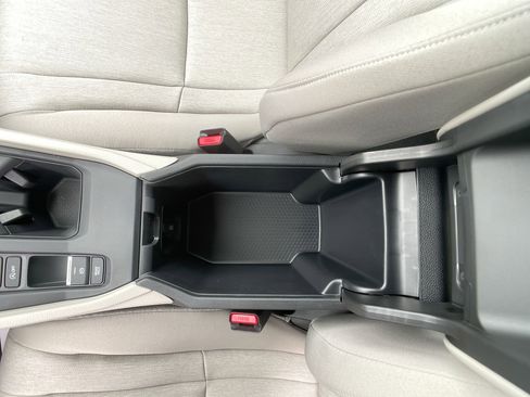 Certified 2025 Honda Accord LX image 20