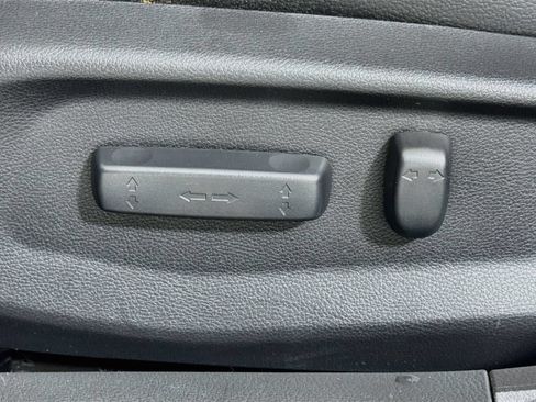 Used 2018 Honda Civic Touring image 17