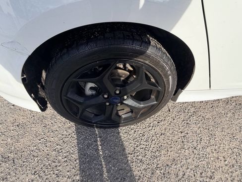 Used 2013 Ford Focus ST image 37