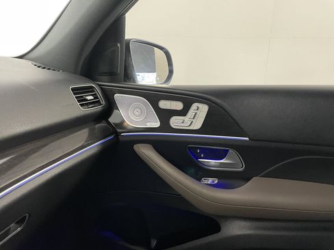 Used 2020 Mercedes-Benz GLE 350 4MATIC image 12