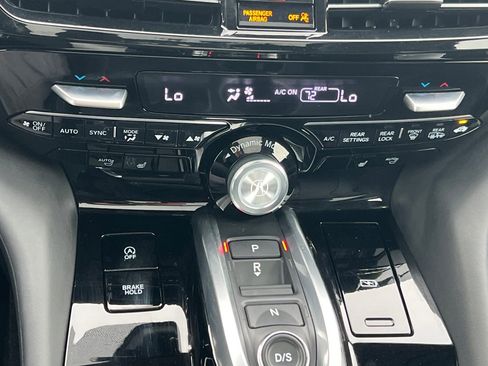 Used 2023 Acura MDX FWD w/ Technology Package image 23