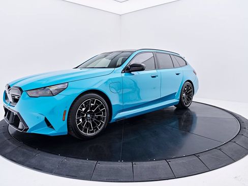 Used 2026 BMW M5 Touring w/ M Driver's Package AWD/4WD image 12