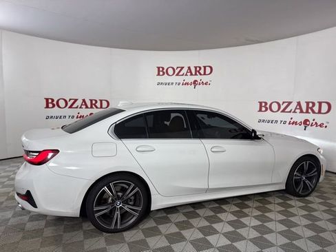 Used 2021 BMW 330i Sedan w/ Driving Assistance Package image 9