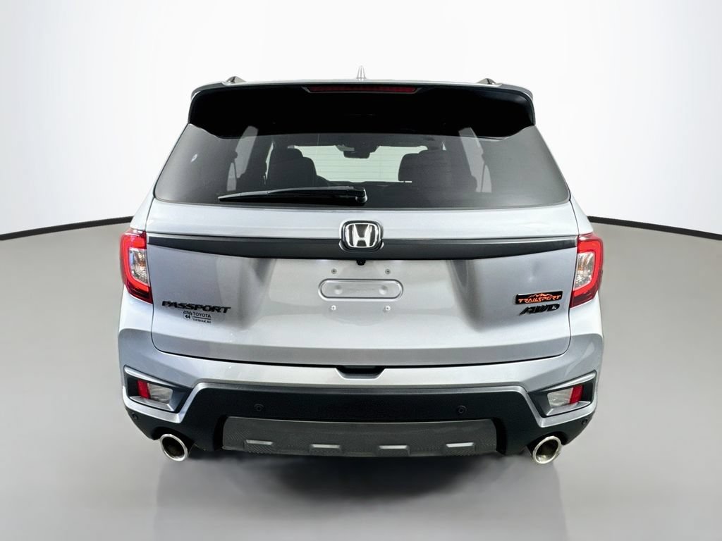 Used 2023 Honda Passport TrailSport image 7