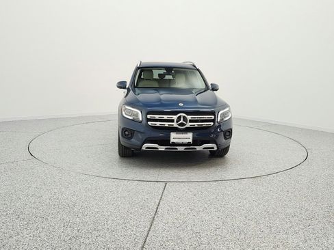 Used 2022 Mercedes-Benz GLB 250 image 2