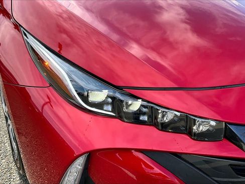 Certified 2020 Toyota Prius Prime XLE image 27