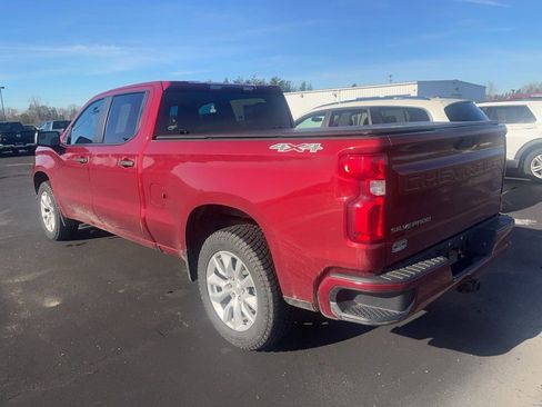 Used 2020 Chevrolet Silverado 1500 Custom w/ Custom Value Package image 4