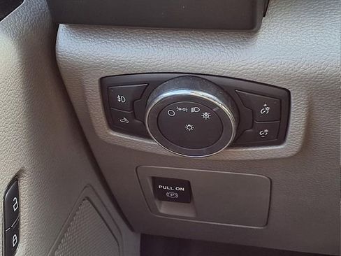 Used 2018 Ford F150 XL w/ Equipment Group 101A Mid image 24