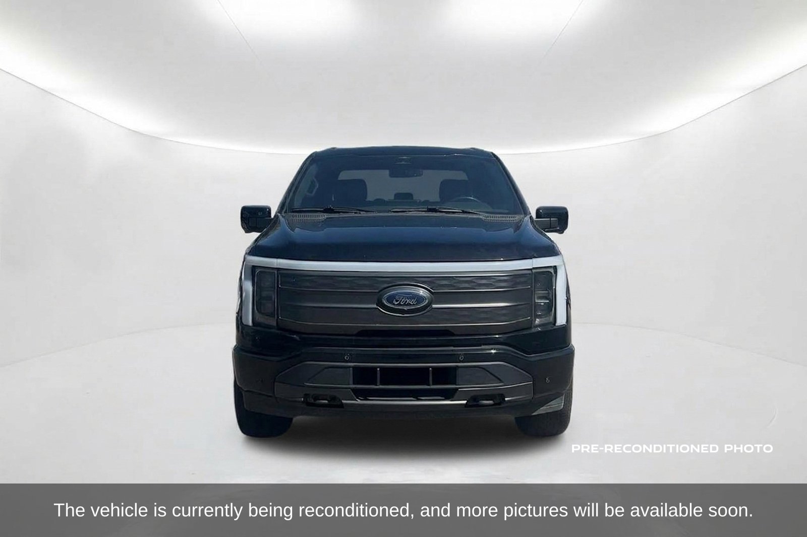 Used 2023 Ford F150 Lightning Lariat w/ Equipment Group 511A High AWD/4WD image 2