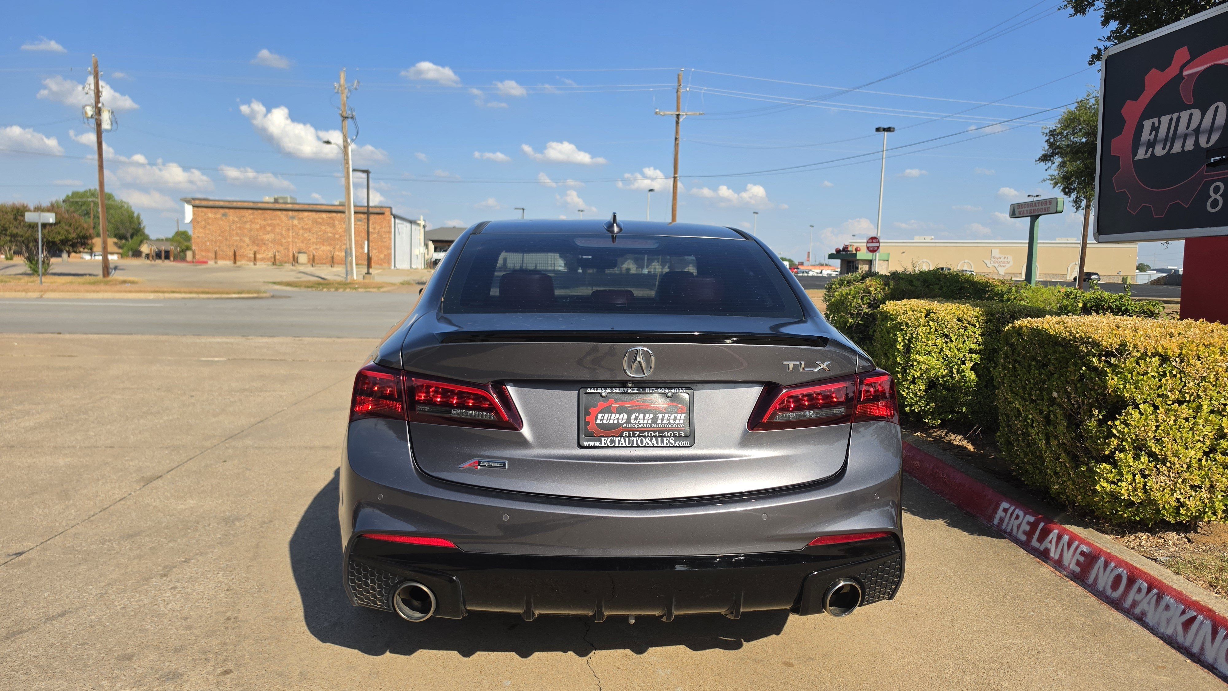 Used 2019 Acura TLX w/ Technology & A-SPEC Package FWD image 4