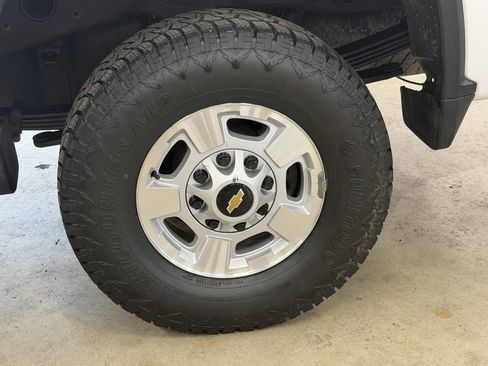 Used 2021 Chevrolet Silverado 2500 LT w/ All Star Edition image 45