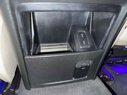 Used 2021 Mercedes-Benz GLE 350 4MATIC image 51