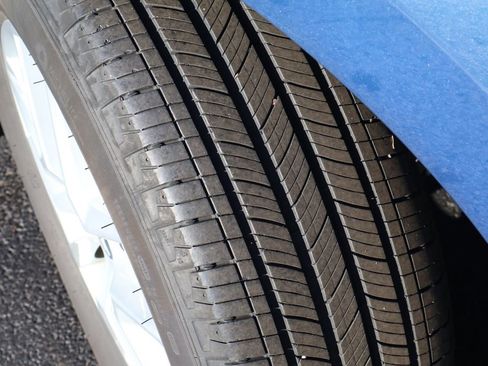 Used 2024 Chevrolet Equinox LT image 12