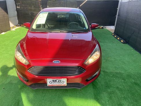 Used 2017 Ford Focus SE image 12