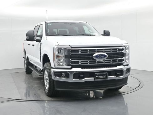 New 2026 Ford F250 XL w/ STX Appearance Package image 32