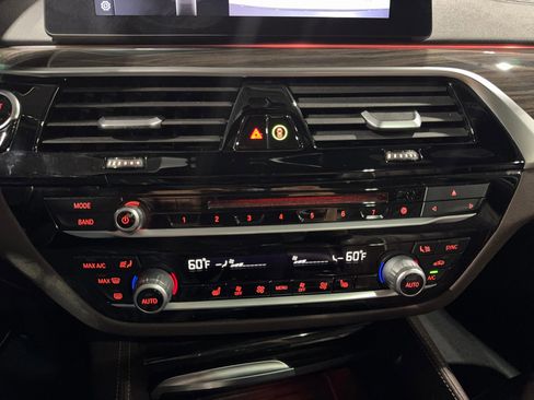 Used 2018 BMW 540i xDrive image 50