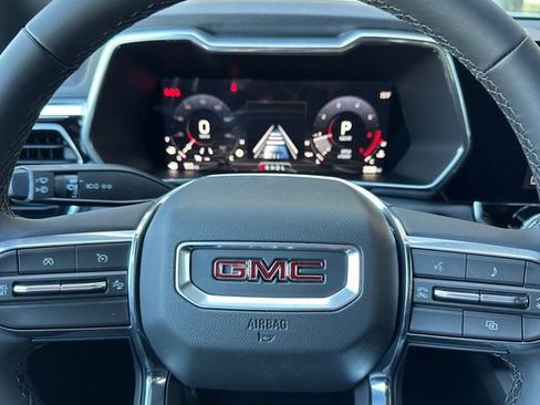 New 2026 GMC Canyon Elevation w/ Convenience Package RWD image 26