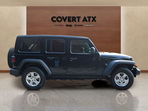 Used 2021 Jeep Wrangler Unlimited Sport w/ Sun And Sound Package AWD/4WD image 6