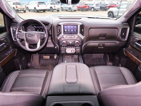 Used 2020 GMC Sierra 3500 Denali w/ Denali Ultimate Package image 13