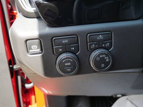 New 2026 Chevrolet Silverado 1500 LT AWD/4WD image 9