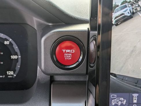 Certified 2024 Toyota Tacoma TRD Sport w/ TRD Sport Premium Package AWD/4WD image 19