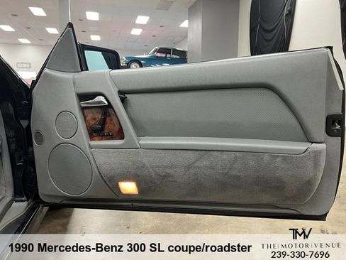Used 1990 Mercedes-Benz 300 SL image 35