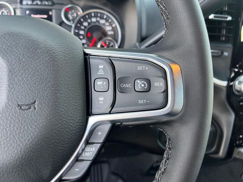 New 2026 RAM 2500 Big Horn AWD/4WD image 18