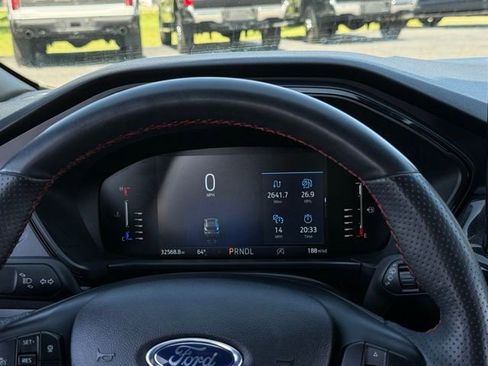 Certified 2023 Ford Escape ST-Line w/ Tech Pack #1 AWD/4WD image 9