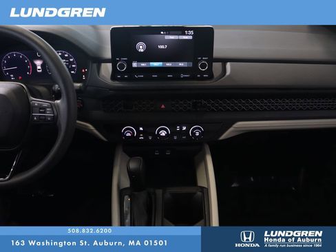 Used 2024 Honda Accord LX image 19