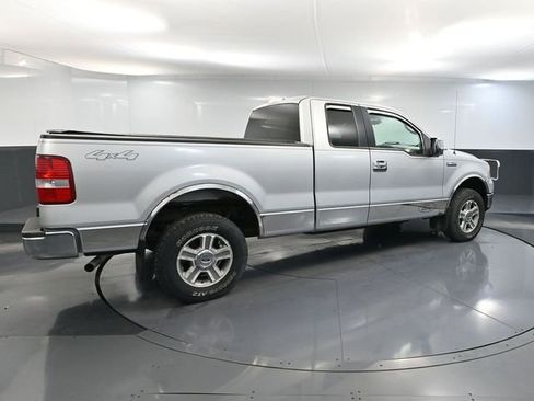 Used 2005 Ford F150 XLT AWD/4WD image 4