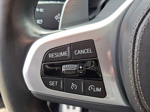 Certified 2022 BMW X7 xDrive40i w/ M Sport Package image 22