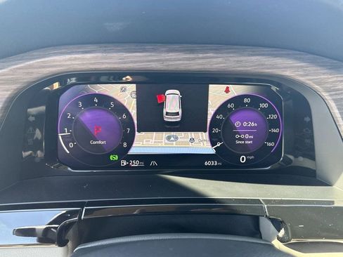 Used 2025 Volkswagen Atlas SEL Premium R-Line AWD/4WD image 16