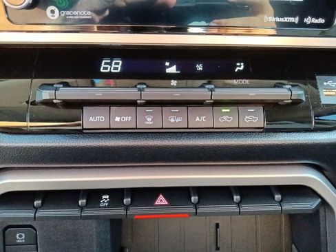 Used 2022 Toyota Tundra SR5 w/ Convenience Package image 24