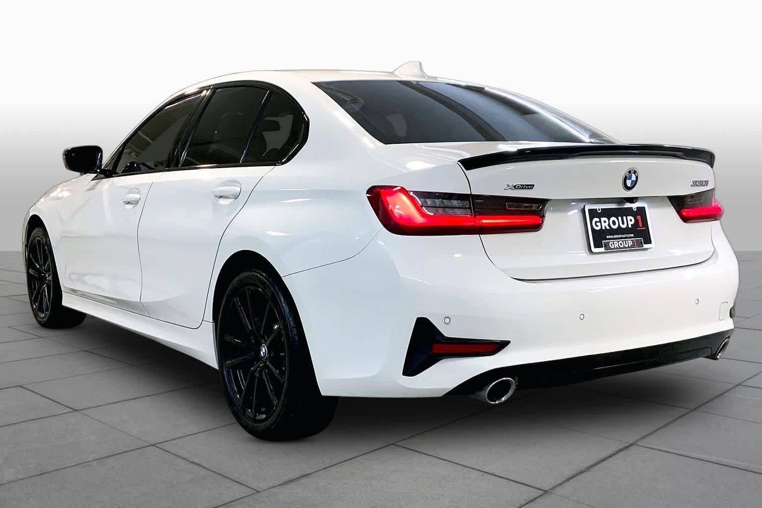 Used 2021 BMW 330i xDrive Sedan w/ Convenience Package AWD/4WD image 11