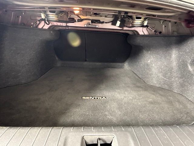 Used 2020 Nissan Sentra SV FWD image 29