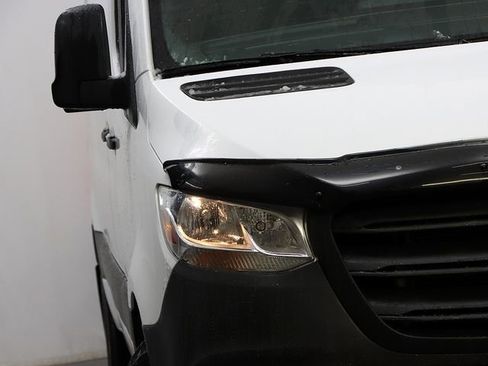 Used 2020 Mercedes-Benz Sprinter 2500 image 4