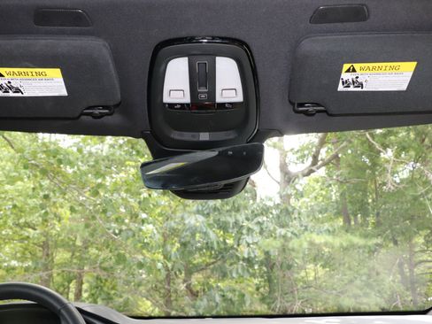 Used 2023 Volvo XC90 T8 Ultimate image 25