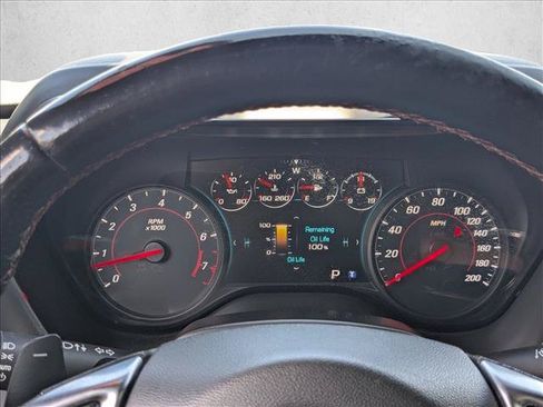 Used 2018 Chevrolet Camaro SS RWD image 9
