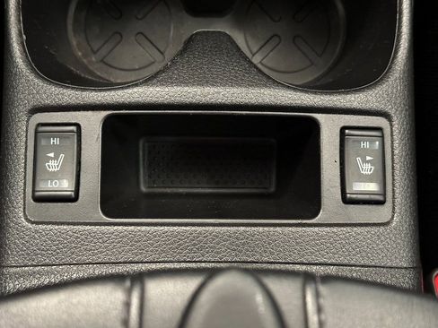 Used 2019 Nissan Rogue Sport SL image 18