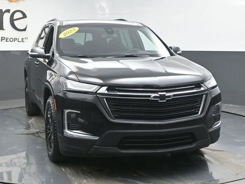 Used 2023 Chevrolet Traverse LT image 51