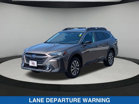 Certified 2024 Subaru Outback Premium AWD/4WD image 8
