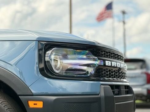 Used 2025 Ford Bronco Sport Outer Banks w/ Outer Banks Tech Package+ AWD/4WD image 34