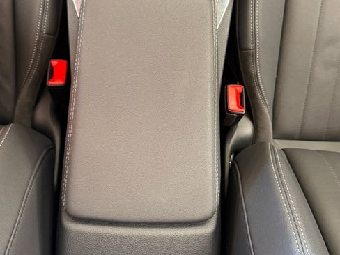 Used 2021 Audi e-tron Premium w/ Convenience Plus Package image 32