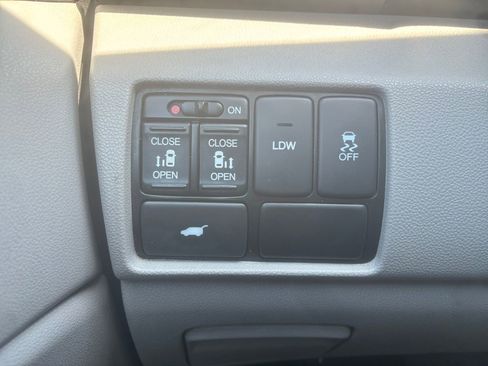 Used 2014 Honda Odyssey EX-L image 21