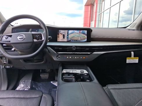 Certified 2026 Nissan Murano Platinum AWD/4WD image 17